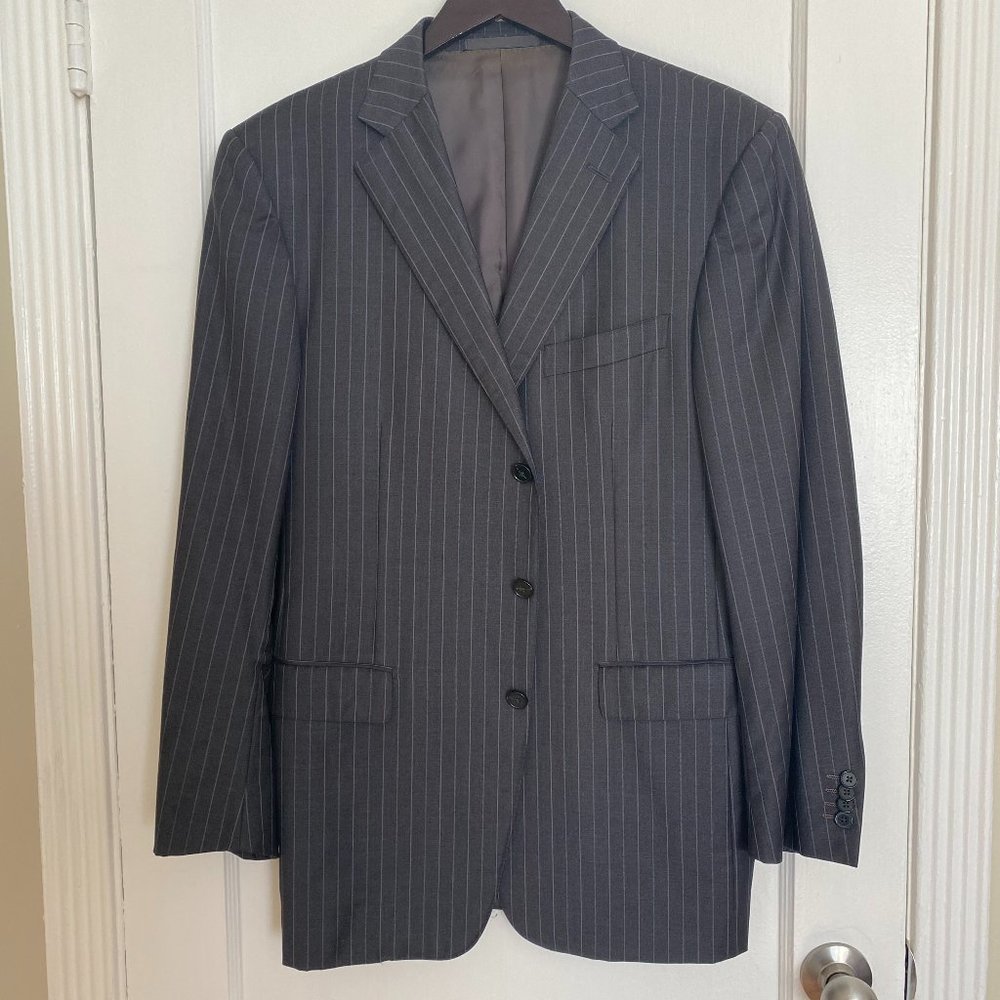 Ermenegildo Zegna Gray pinstripe Suit- 42R